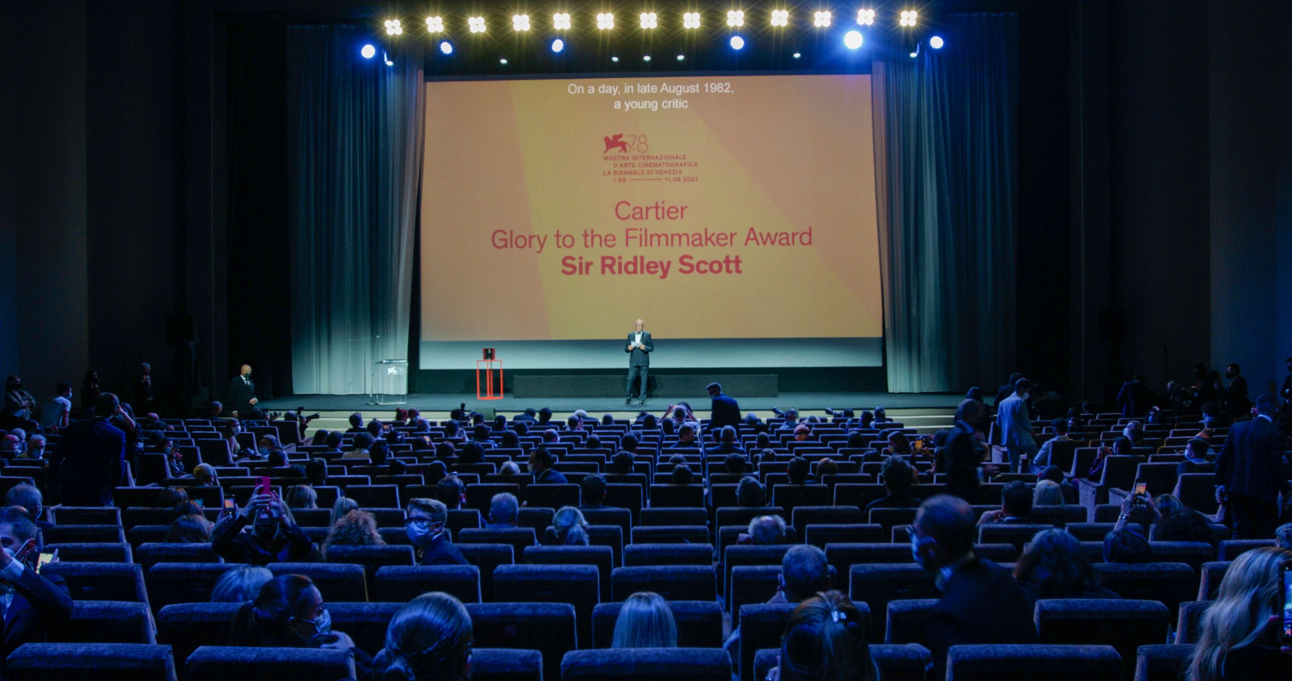 Palco della Mostra del Cinema 2021